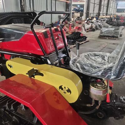 4WD γεωργικό τρακτέρ αντιολισθητικών αλυσίδων μίνι τρακτέρ 25 HP με την καλλιέργεια των μέσων